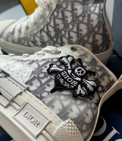 DIOR B23