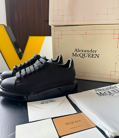 Alexander McQueen OVERSIZE transparent