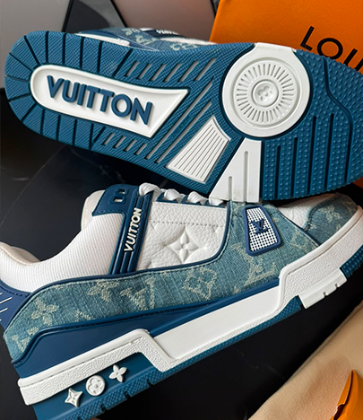 LOUIS VUITTON TRAINER