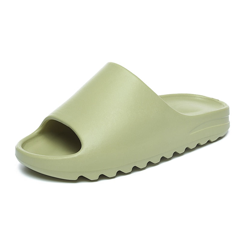 YEEZY SLIDES